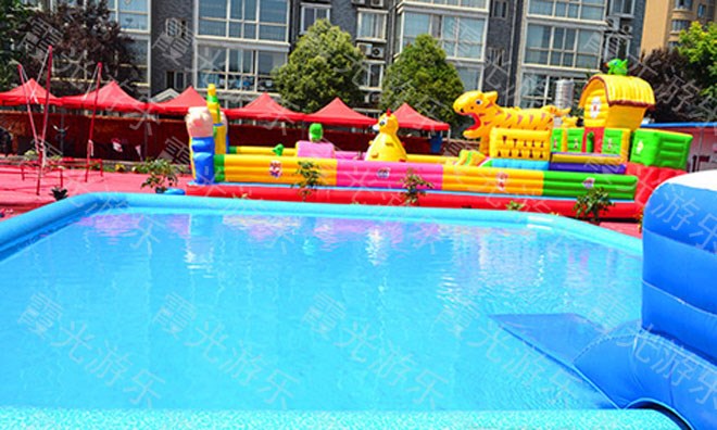 东成镇充气游泳池